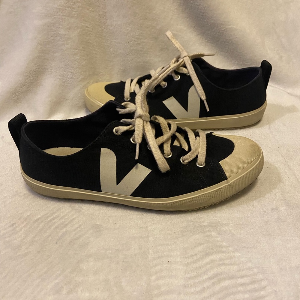Veja Nova Canvas Black Pierre and Beige Sneakers with Logo